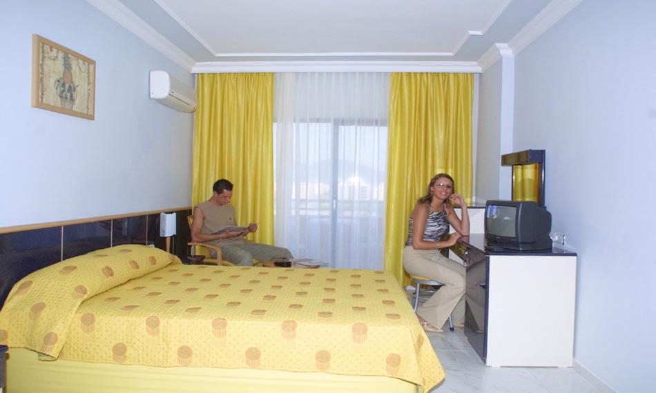 Ares Hotel Mahmutlar Buitenkant foto