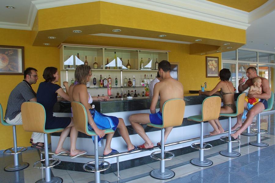 Ares Hotel Mahmutlar Buitenkant foto